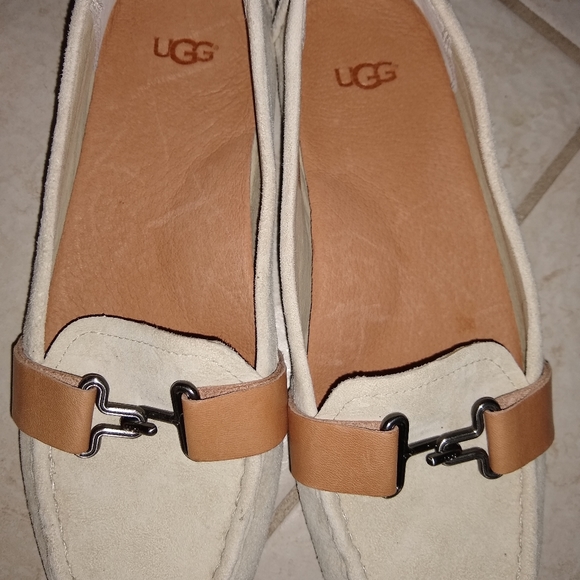 UGGs Aven Suede Driving Moc - Picture 3 of 7